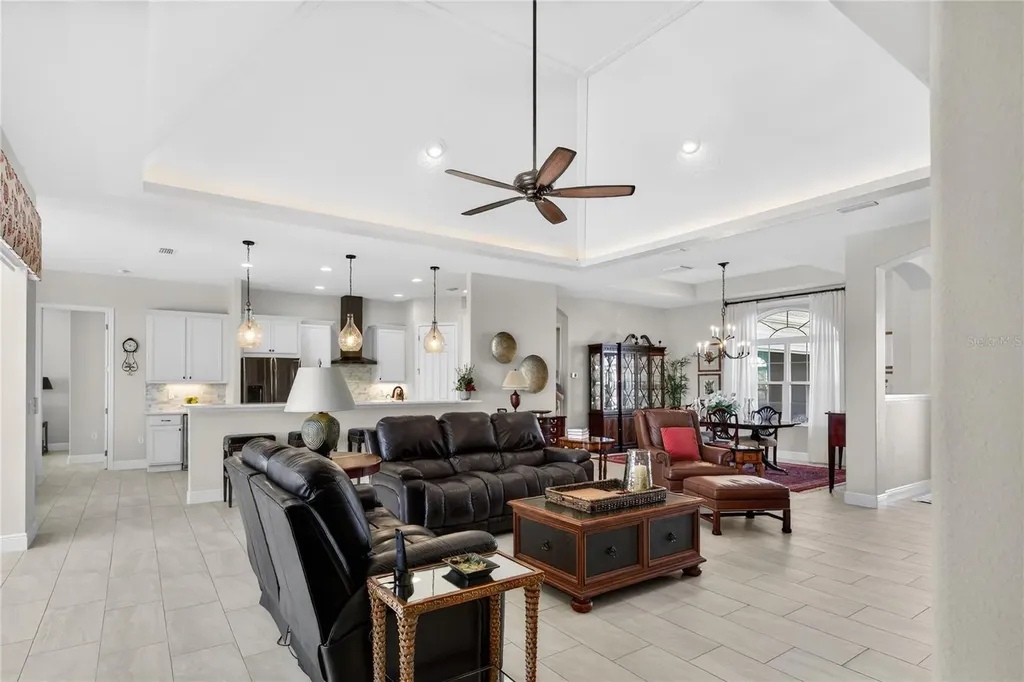 8674 Bridgeport Bay Mount Dora FL 32757