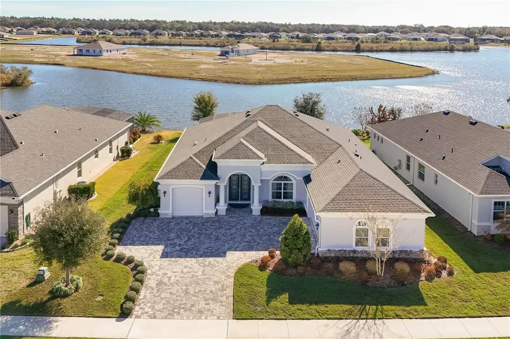 8674 Bridgeport Bay Mount Dora FL 32757