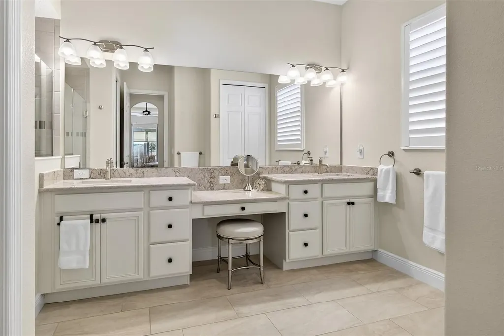 8674 Bridgeport Bay Mount Dora FL 32757