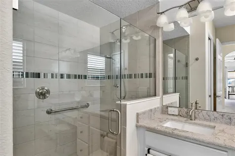 8674 Bridgeport Bay Mount Dora FL 32757