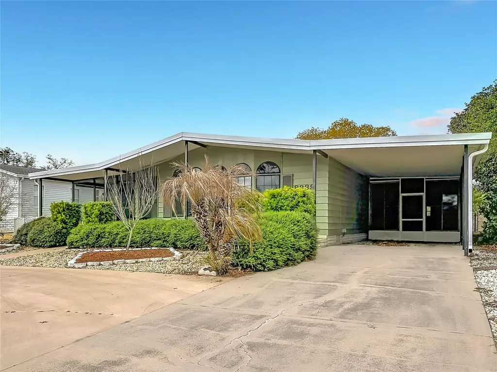 8339 Weatherford Avenue Brooksville FL 34613