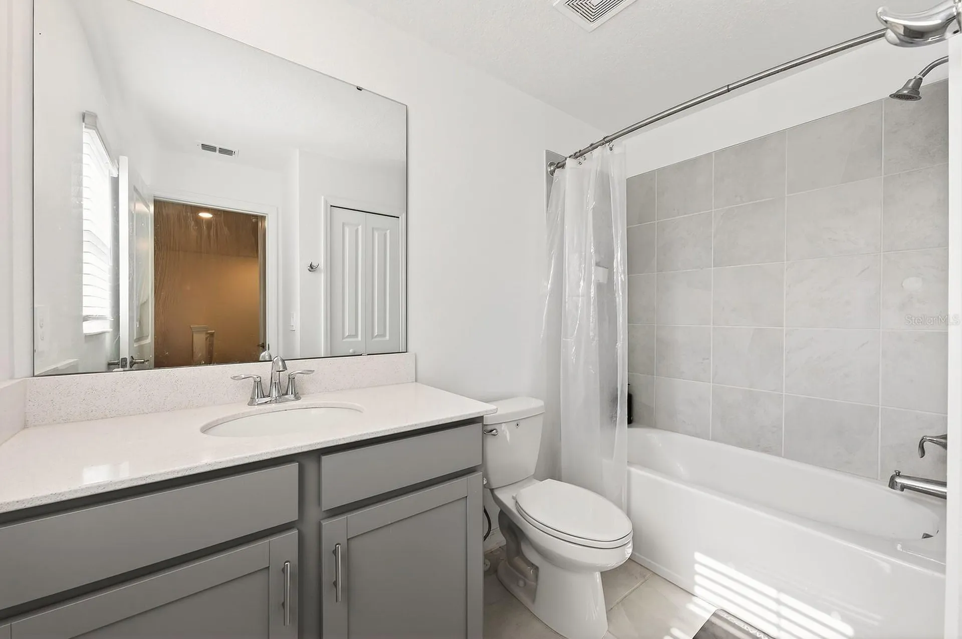 1904 Tohoqua Boulevard Kissimmee FL 34744