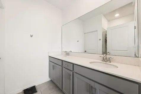 1904 Tohoqua Boulevard Kissimmee FL 34744