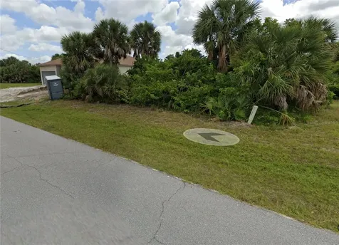 146 Spring Drive Rotonda West FL 33947