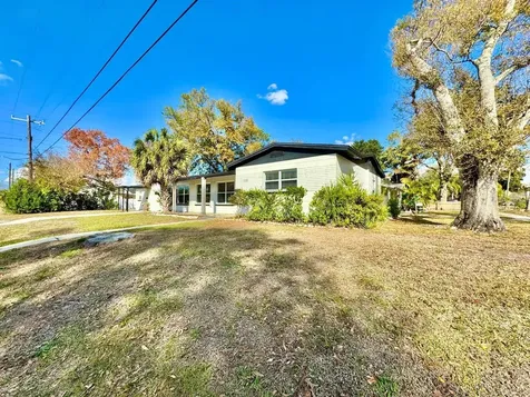 1101 46th Street N St Petersburg FL 33713