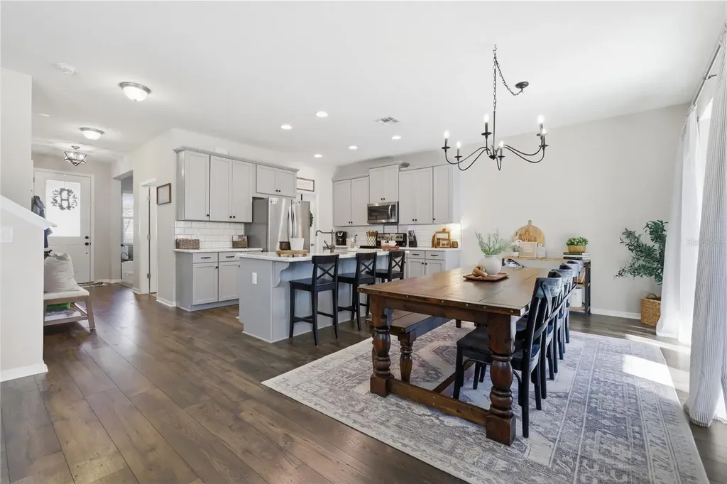 2374 Kennington Cove Deland FL 32724