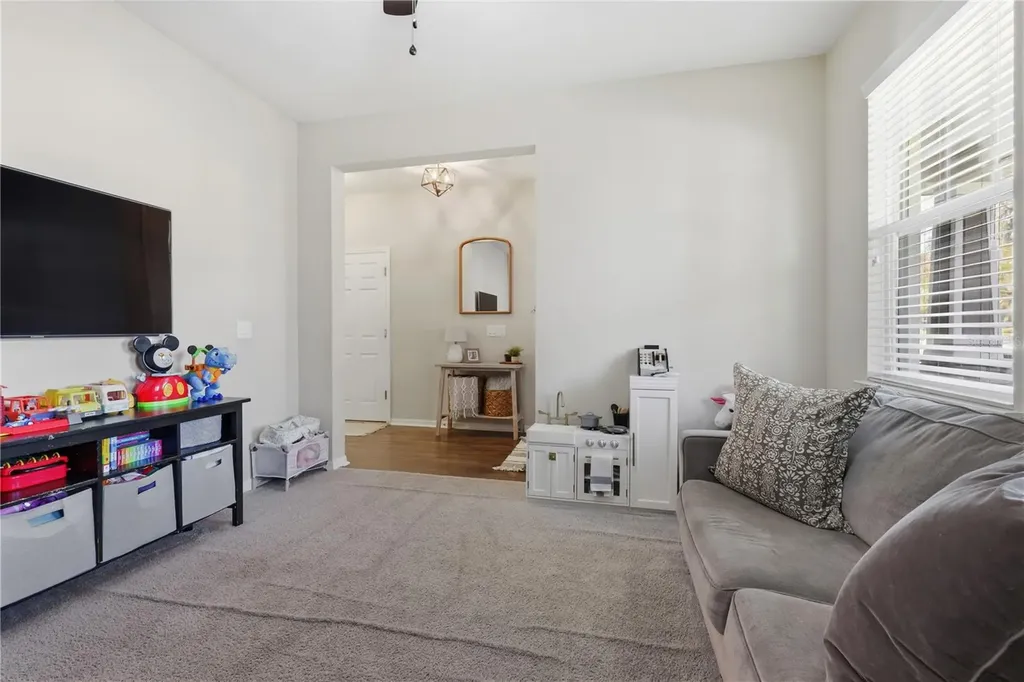 2374 Kennington Cove Deland FL 32724