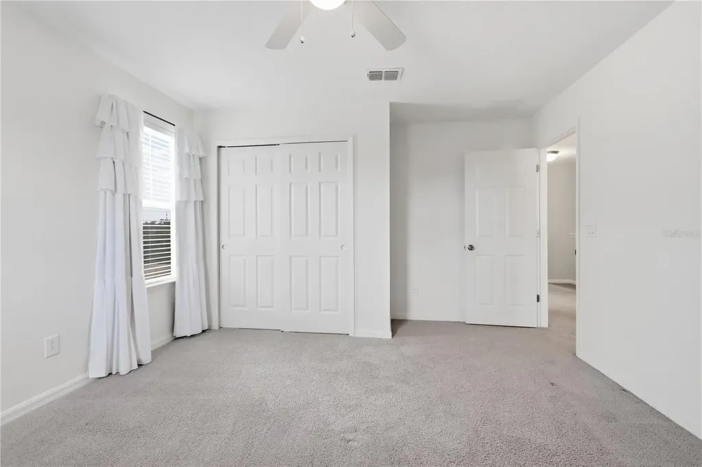 2374 Kennington Cove Deland FL 32724