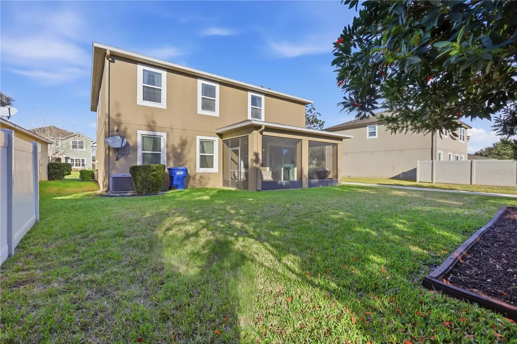 2374 Kennington Cove Deland FL 32724