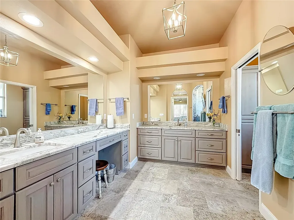 5061 W Oakhill Street Dunnellon FL 34433