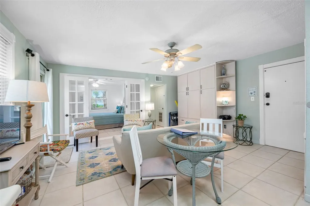 6700 Sunset Way St Pete Beach FL 33706
