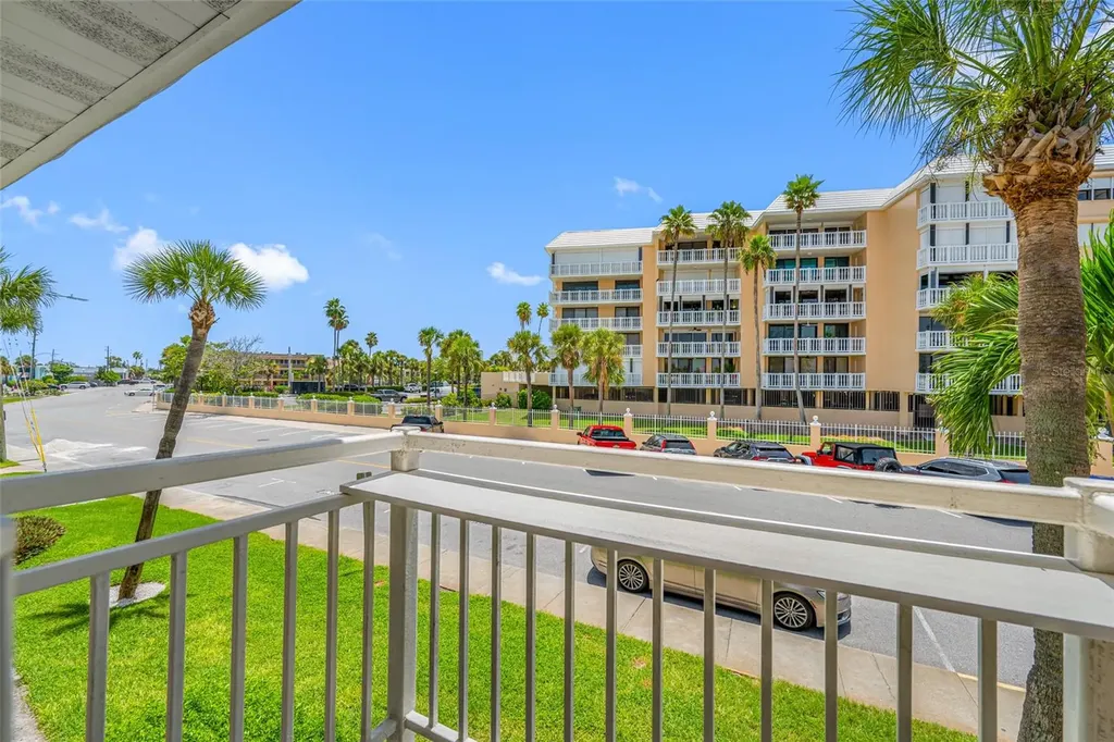 6700 Sunset Way St Pete Beach FL 33706