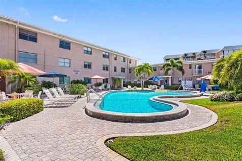 6700 Sunset Way St Pete Beach FL 33706