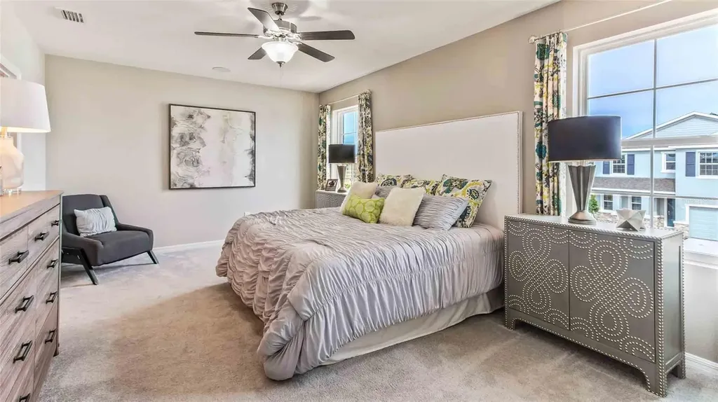 5264 Berry Bay Avenue Wimauma FL 33598