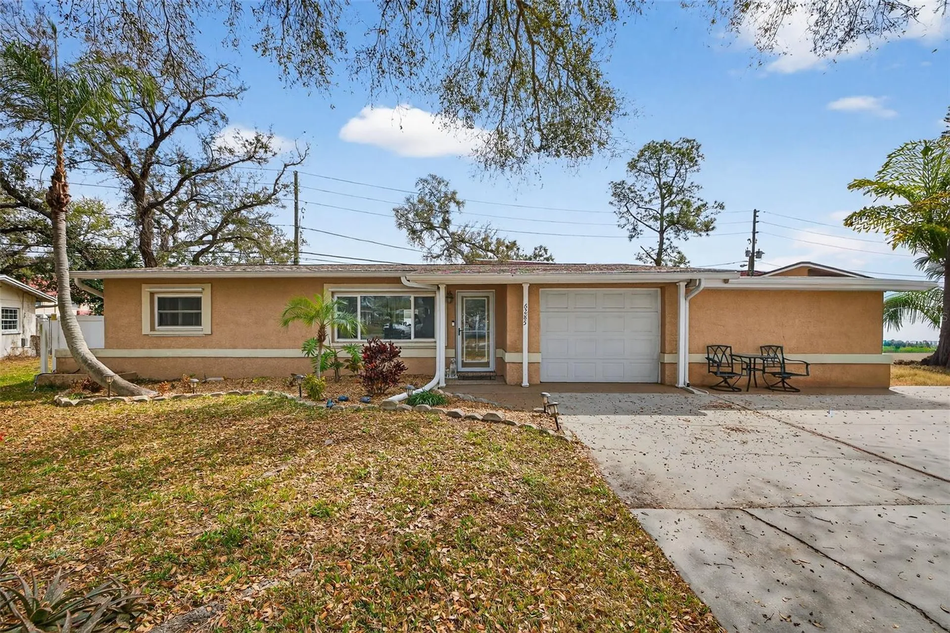 6285 101st Way Seminole FL 33772