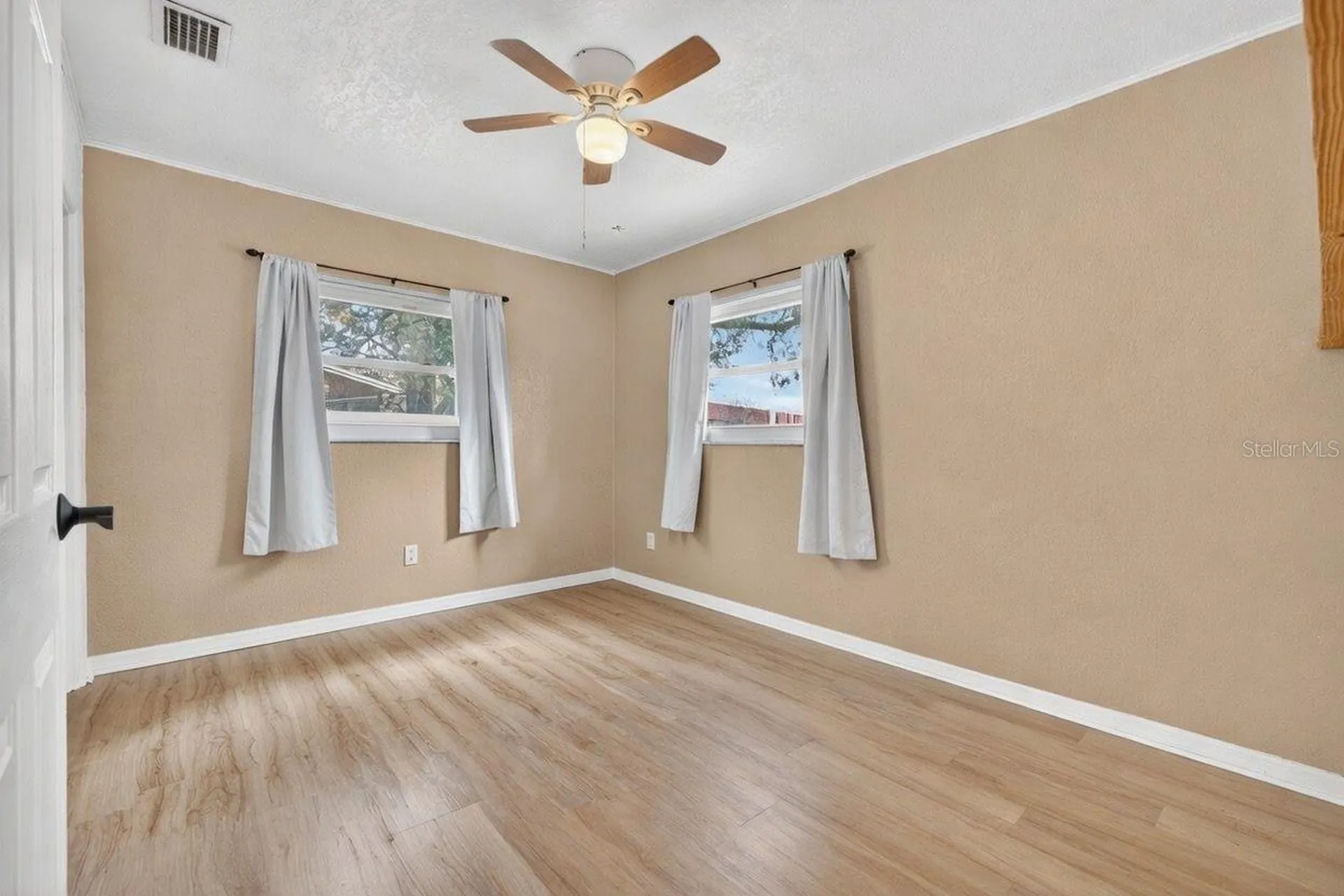 6285 101st Way Seminole FL 33772