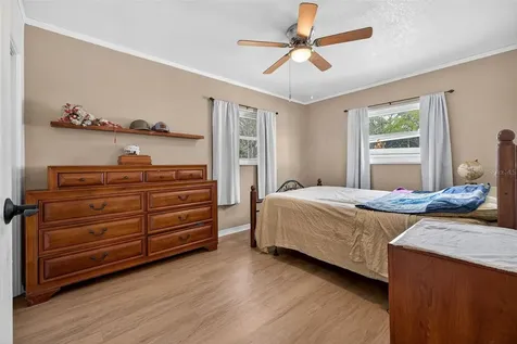 6285 101st Way Seminole FL 33772