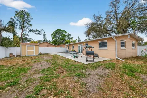 6285 101st Way Seminole FL 33772