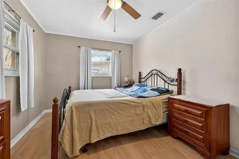 6285 101st Way Seminole FL 33772