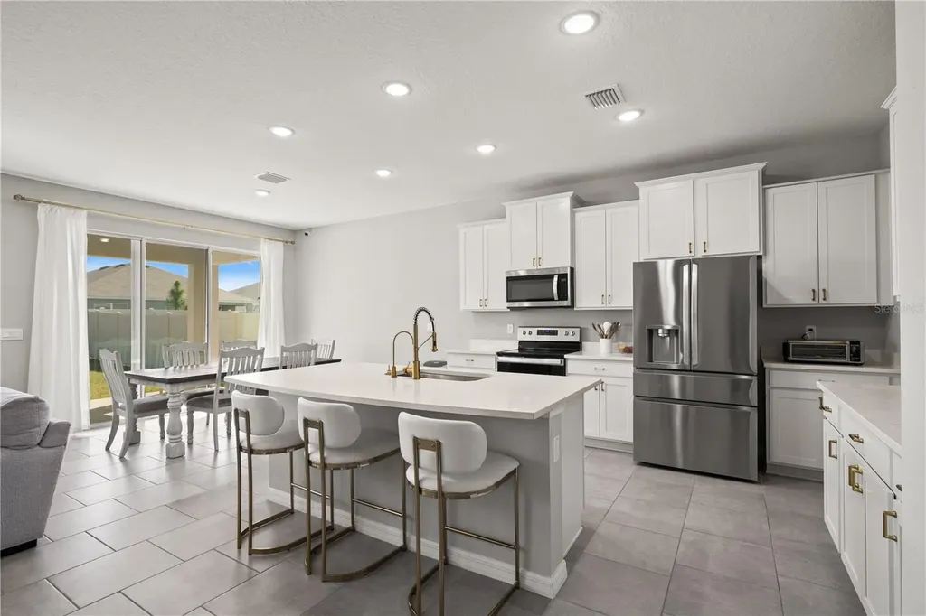 6199 Wandering Willow Drive Wesley Chapel FL 33545