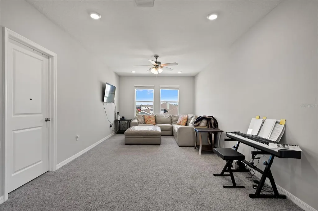 6199 Wandering Willow Drive Wesley Chapel FL 33545