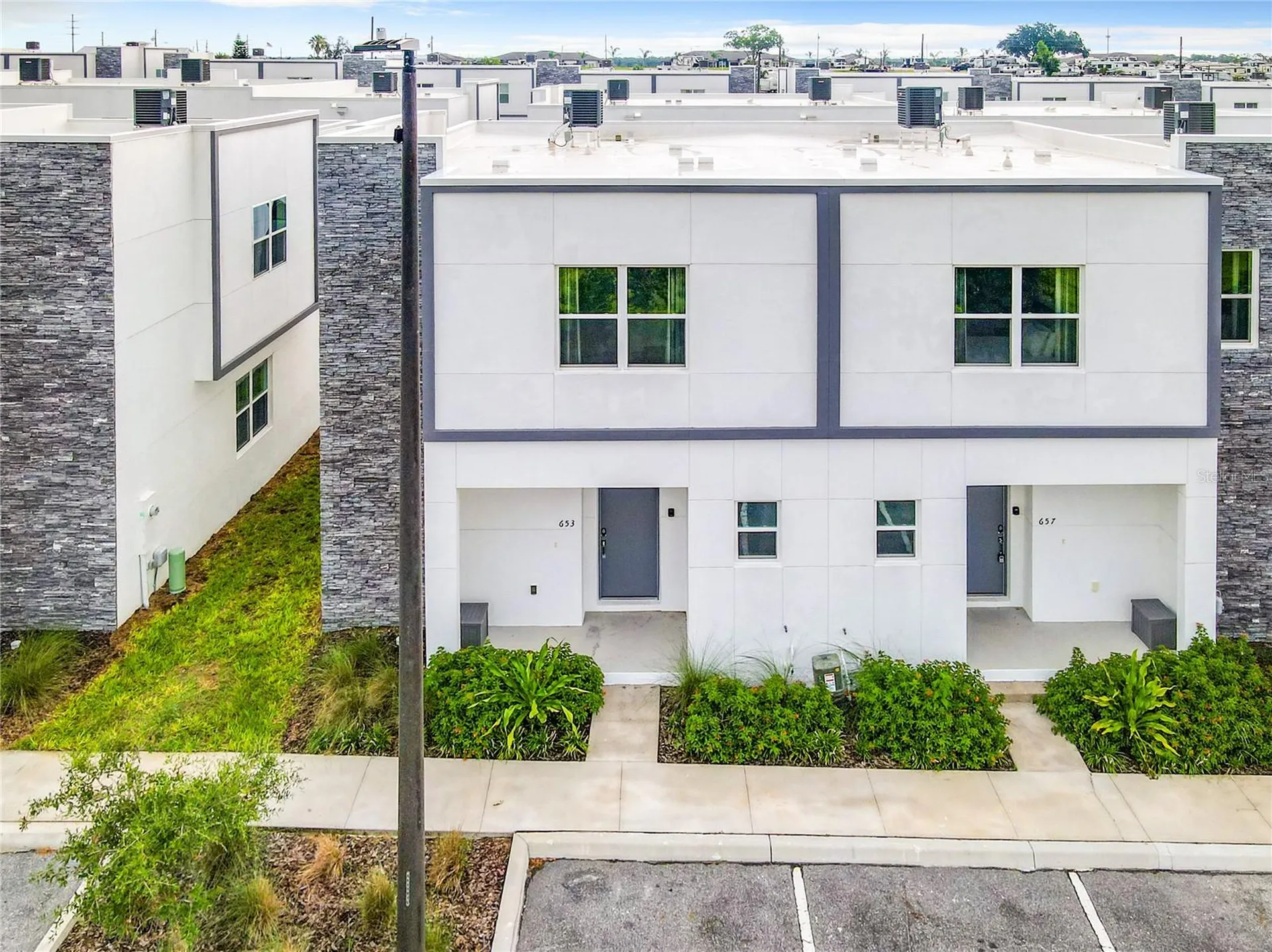 653 Trikomo Drive Davenport FL 33896
