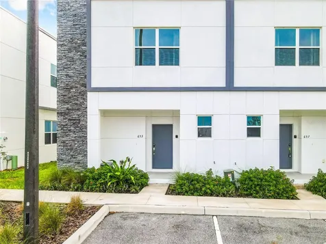 653 Trikomo Drive Davenport FL 33896