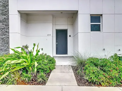 653 Trikomo Drive Davenport FL 33896