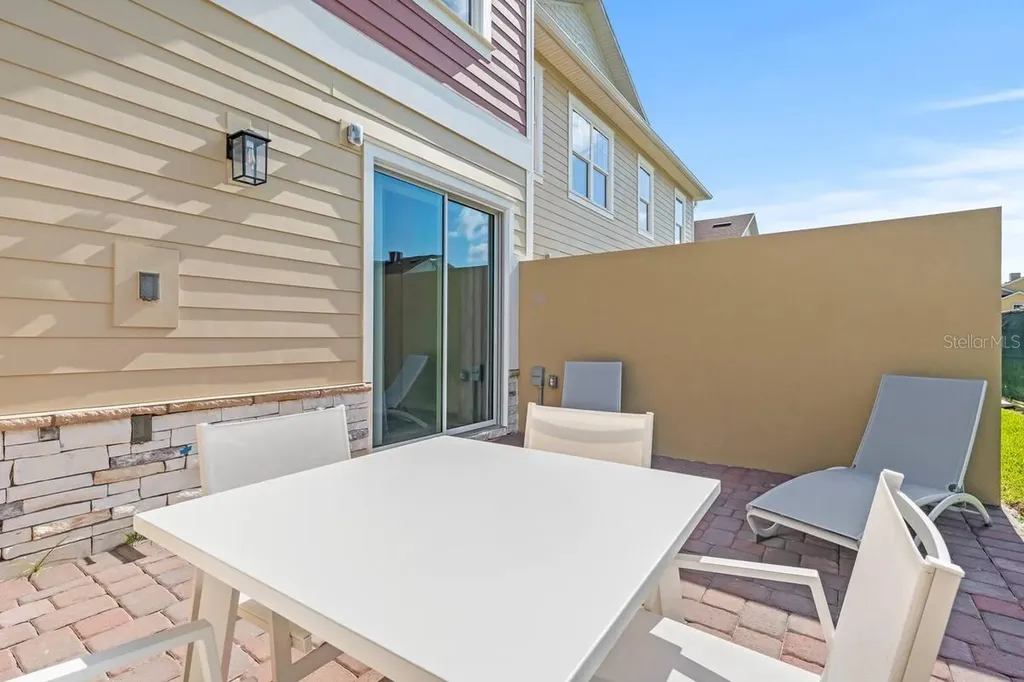 7568 Sunflower Circle Kissimmee FL 34747