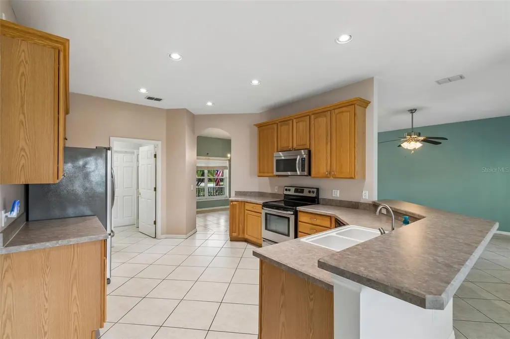 162 Tall Pines Pass Kissimmee FL 34759