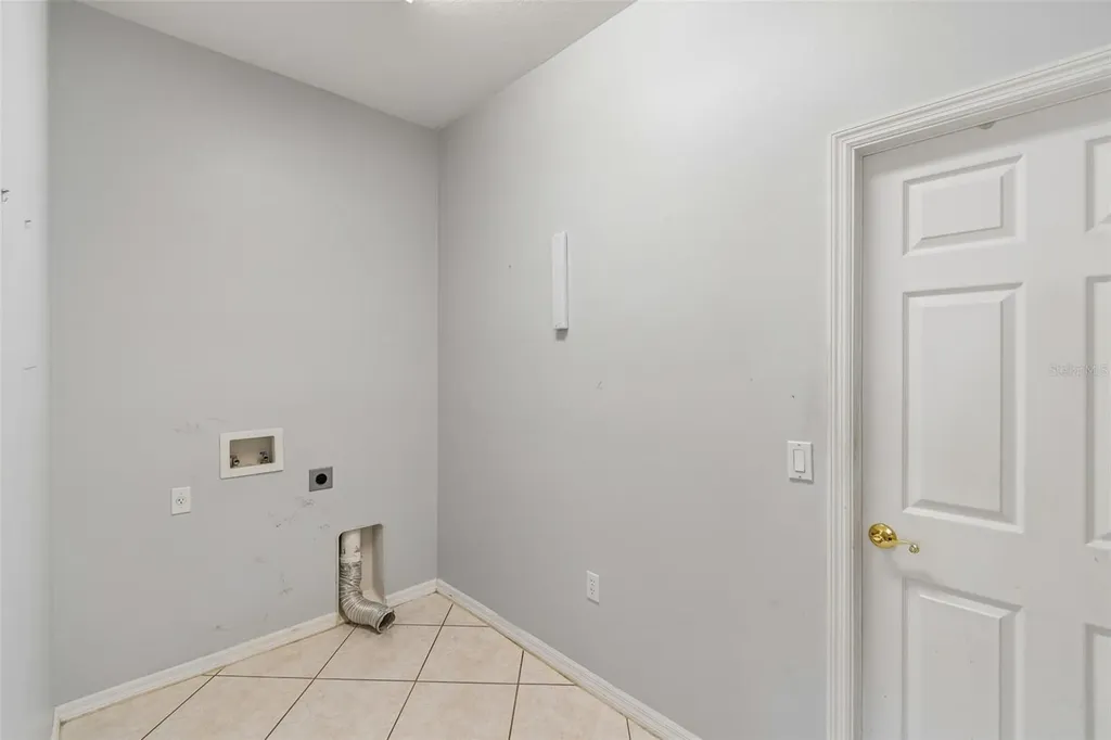 162 Tall Pines Pass Kissimmee FL 34759