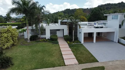 F9 San Esteban Caguas PR 00725