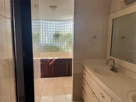 F9 San Esteban Caguas PR 00725