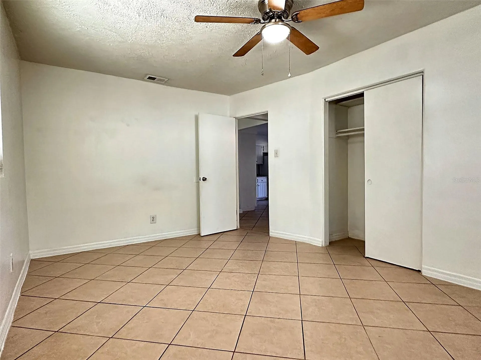 1432 Lotus Path Clearwater FL 33756