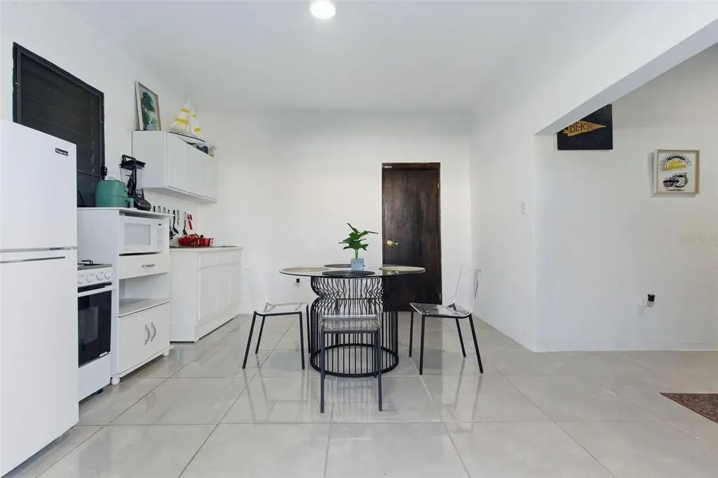 19 Comunidad San Isidro Canovanas PR 00729