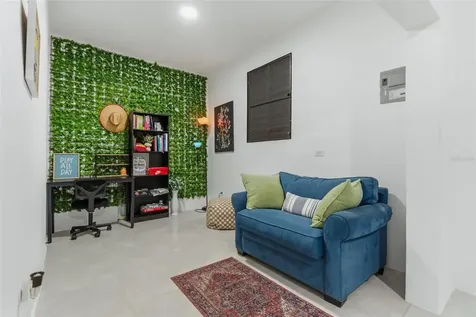 19 Comunidad San Isidro Canovanas PR 00729