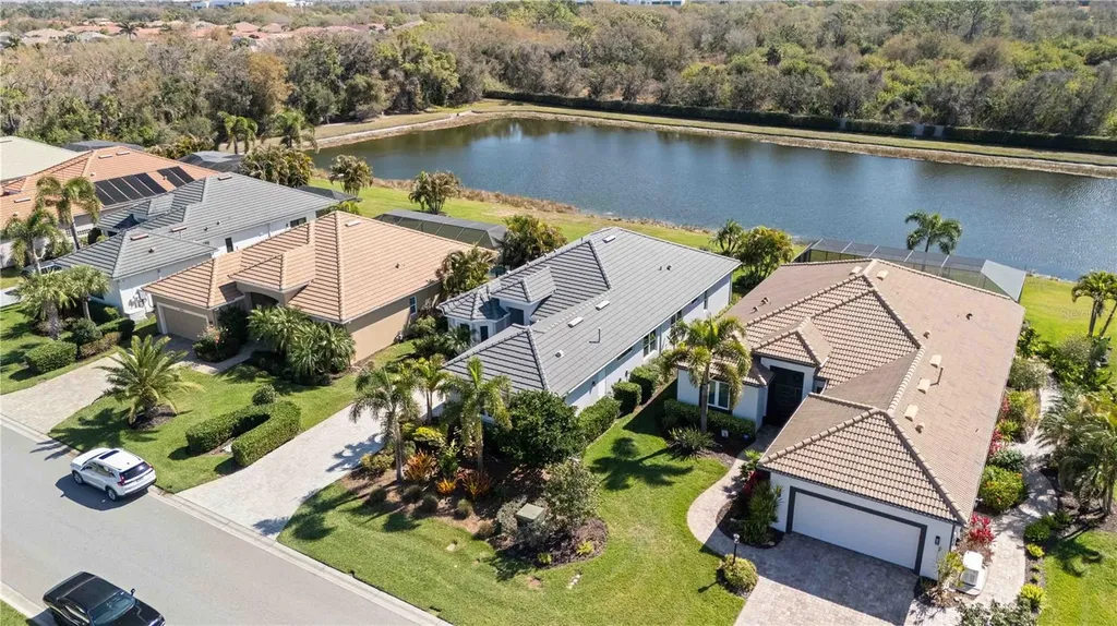 5003 Tobermory Way Bradenton FL 34211