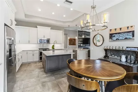 5003 Tobermory Way Bradenton FL 34211