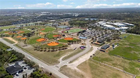 5003 Tobermory Way Bradenton FL 34211