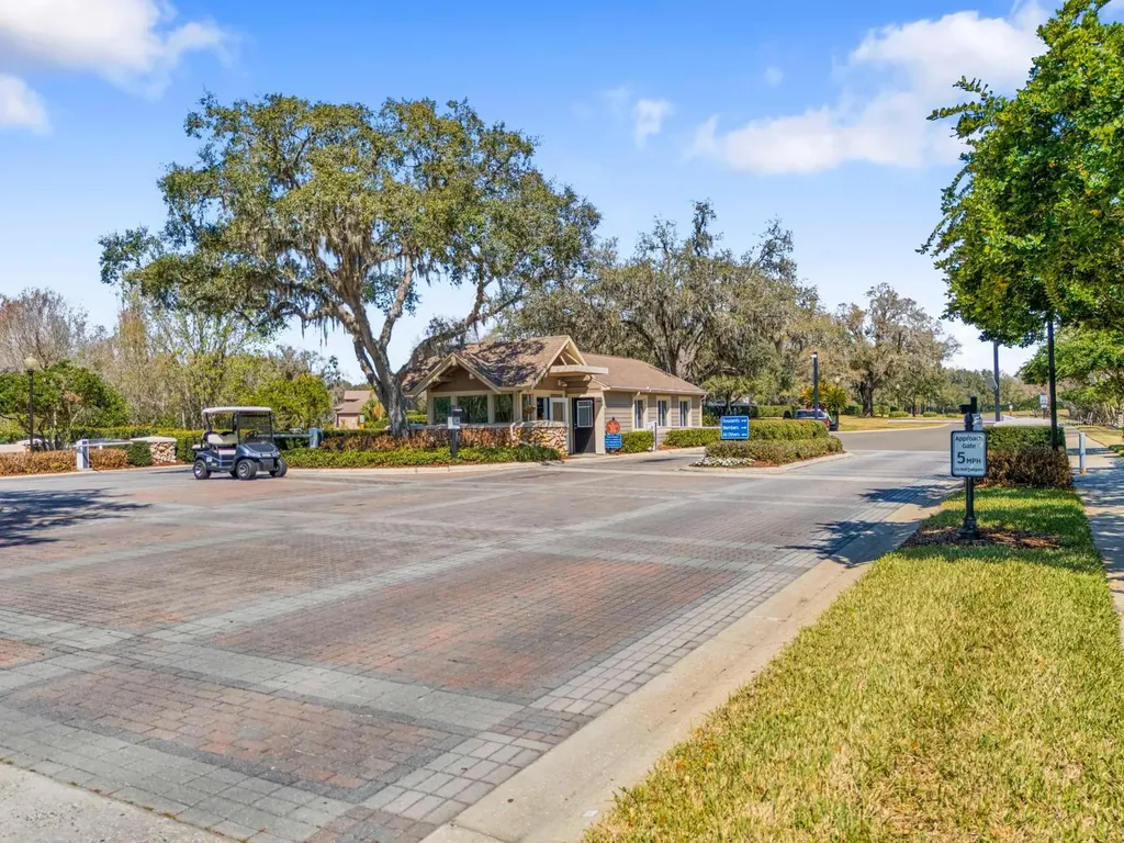 3408 Stonebridge Trail Valrico FL 33596