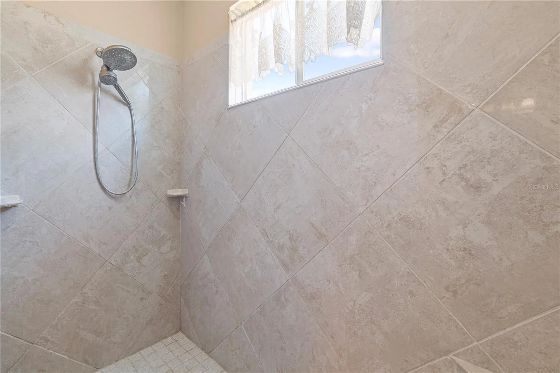 3408 Stonebridge Trail Valrico FL 33596