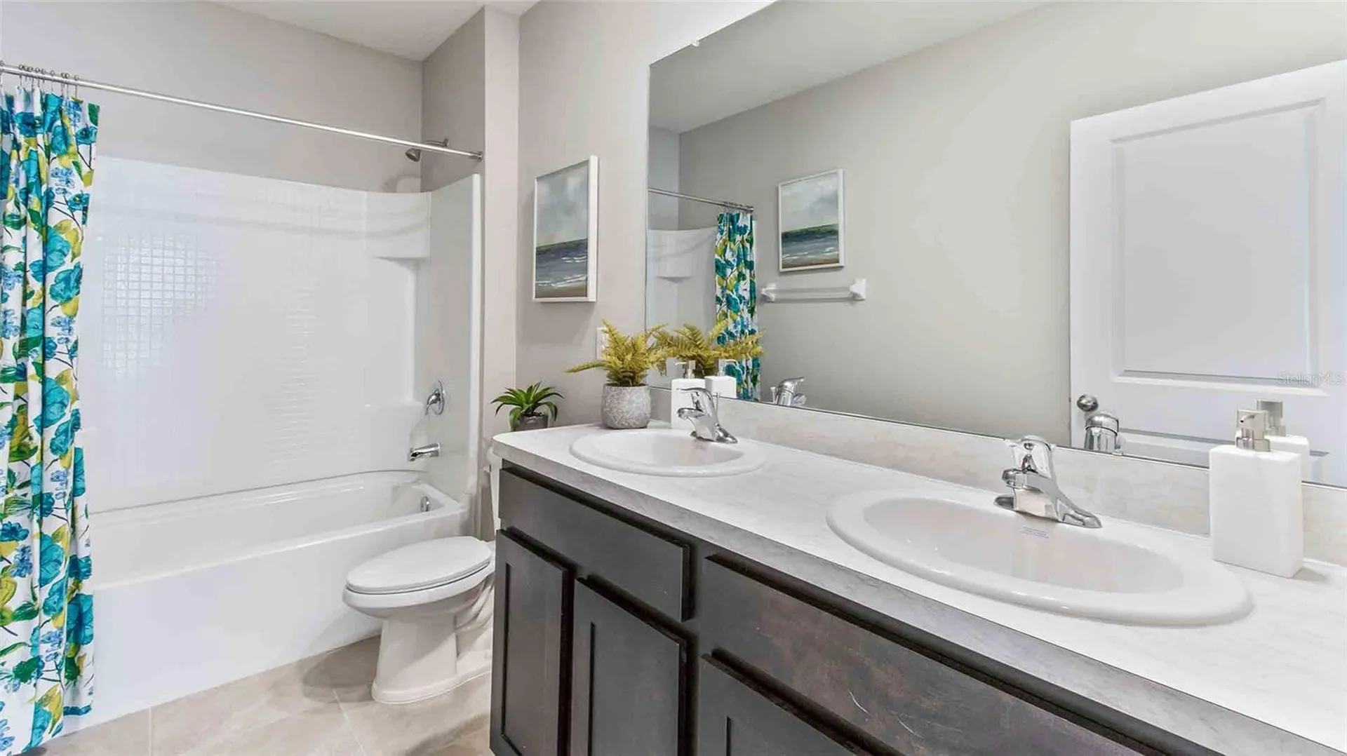 5255 Berry Bay Avenue Wimauma FL 33598