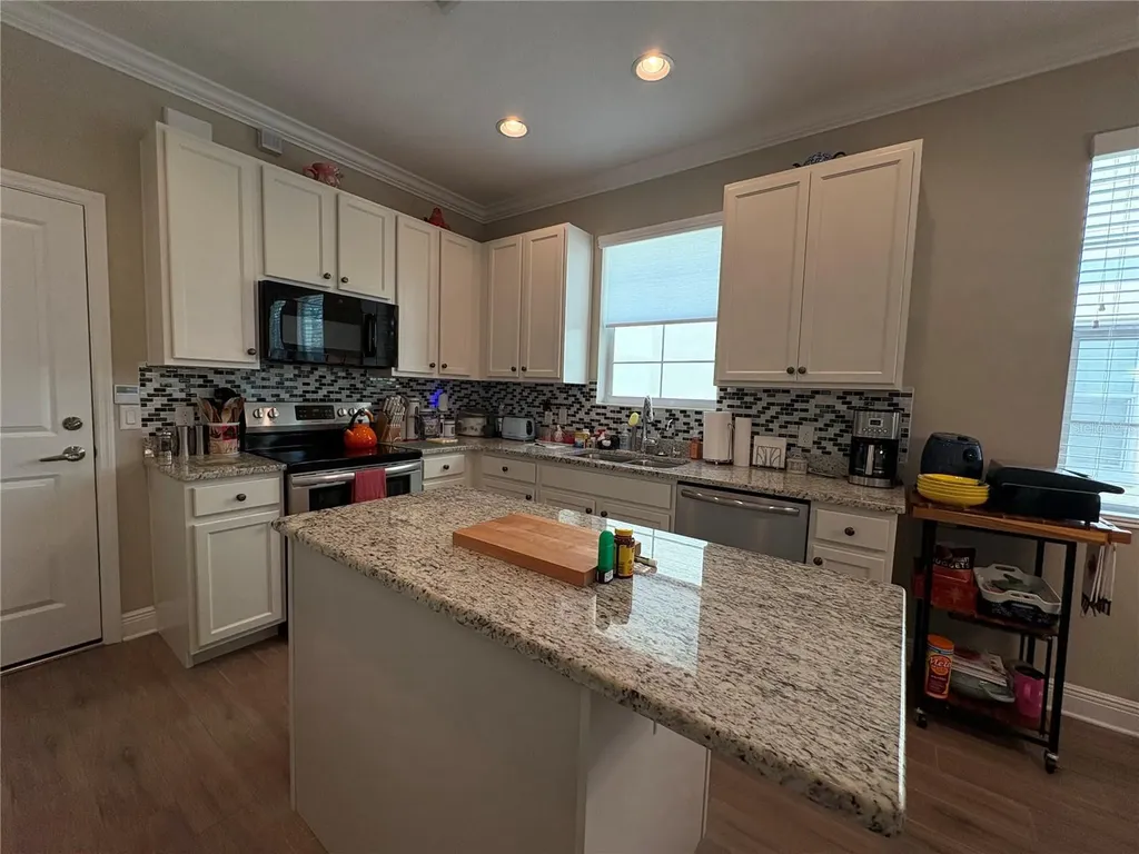 103 Cutlass Way Oldsmar FL 34677