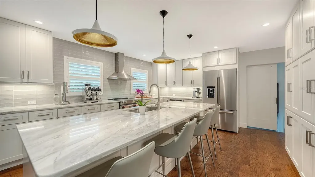 1661 S Jefferson Avenue Sarasota FL 34239