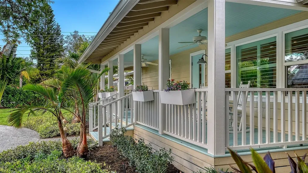 1661 S Jefferson Avenue Sarasota FL 34239