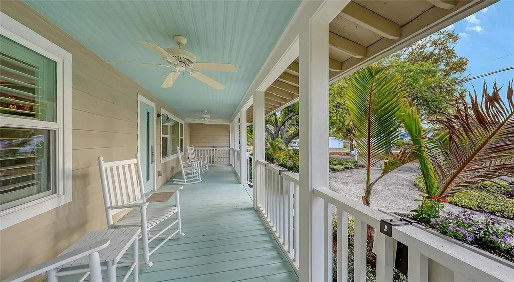 1661 S Jefferson Avenue Sarasota FL 34239