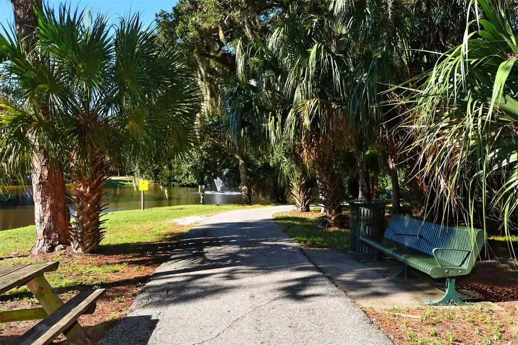 1661 S Jefferson Avenue Sarasota FL 34239