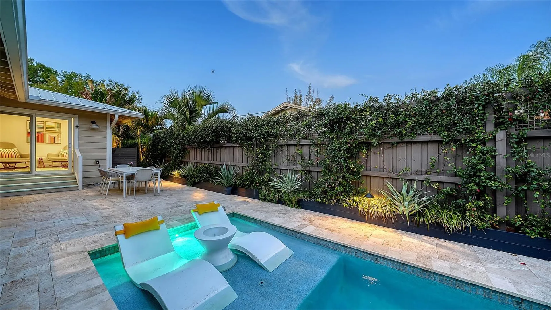 1661 S Jefferson Avenue Sarasota FL 34239