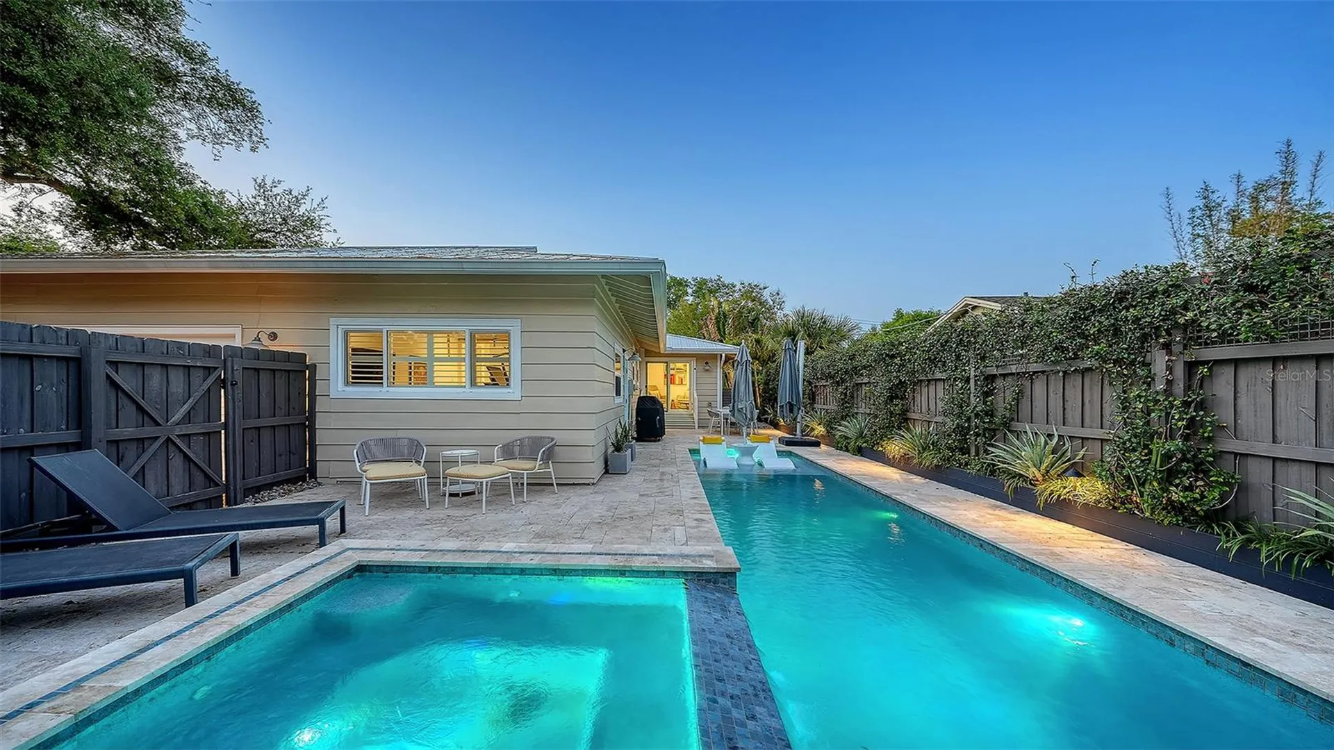 1661 S Jefferson Avenue Sarasota FL 34239