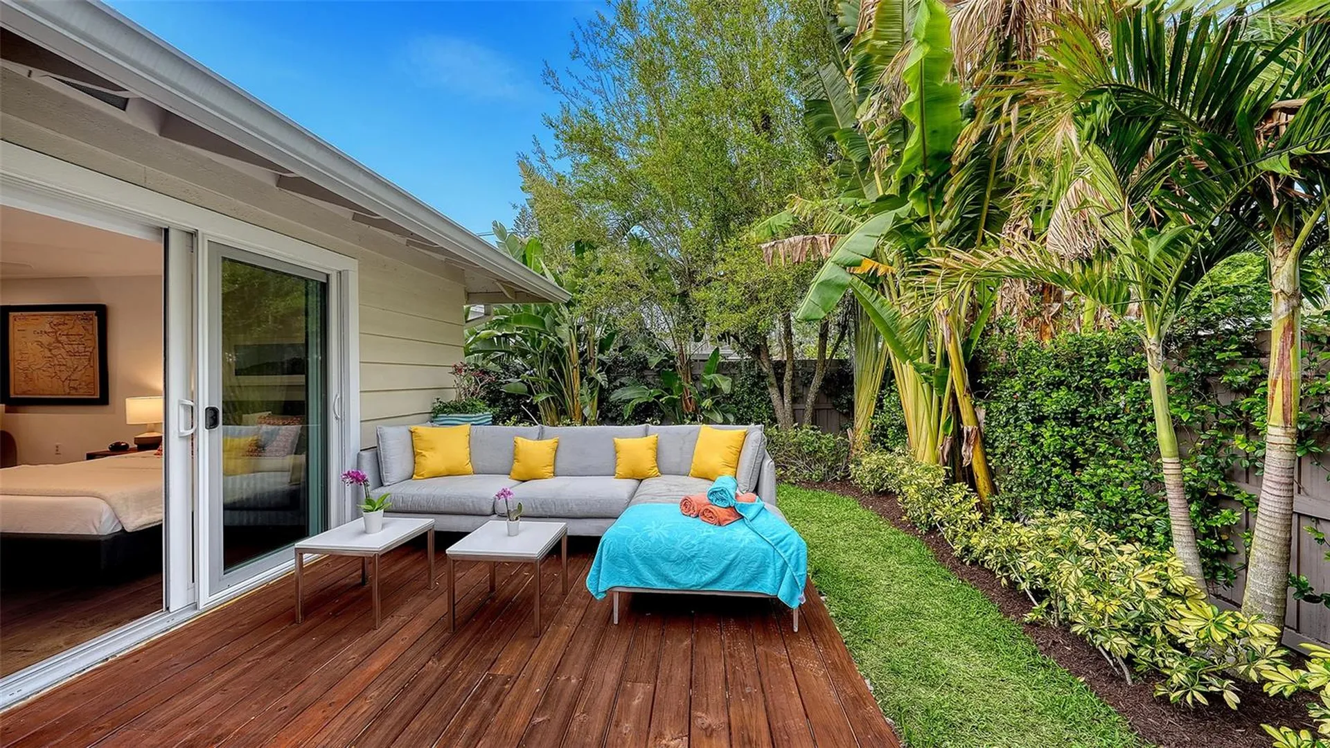 1661 S Jefferson Avenue Sarasota FL 34239
